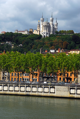De passage à Lyon, visiter les monuments les plus célèbres de la ville